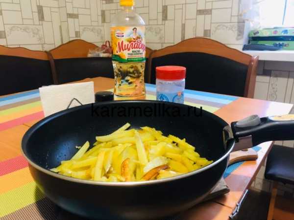 Как вкусно пожарить картошку на сковороде с чесноком